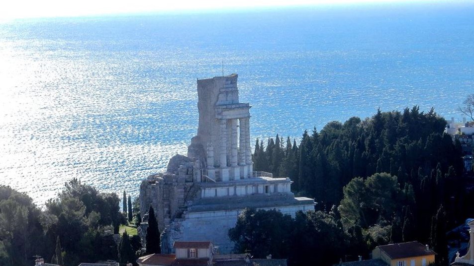 Trophée d'Auguste, monument romain à La Turbie surplombant Monaco