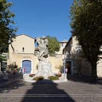 Salle du restaurant Le Temps Jadis avenue Clemenceau à Vallauris
